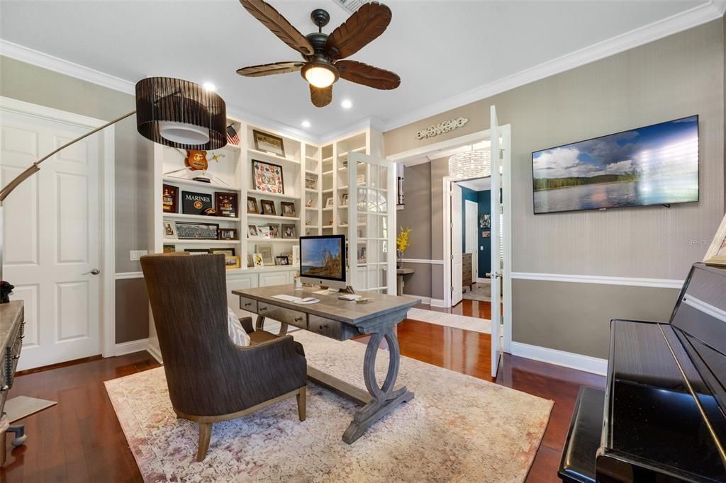 For Sale: $2,725,000 (7 beds, 4 baths, 4482 Square Feet)