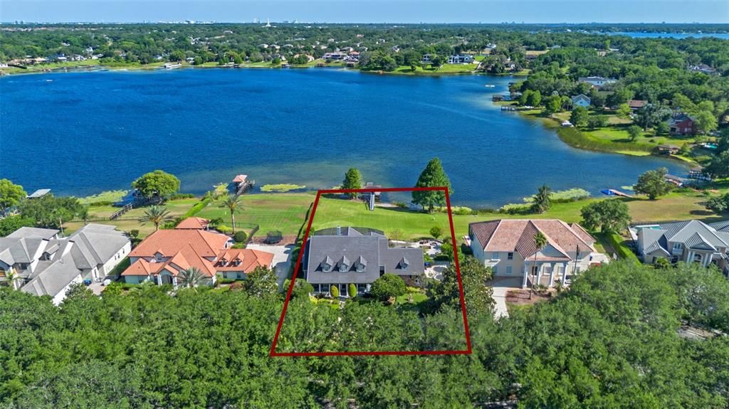 For Sale: $2,725,000 (7 beds, 4 baths, 4482 Square Feet)