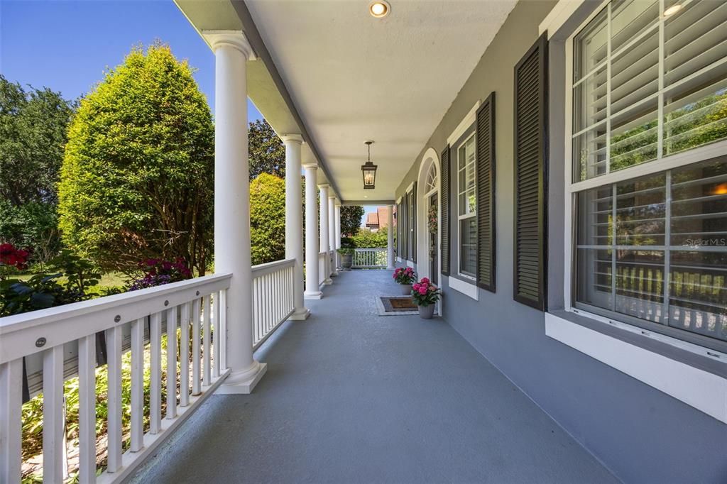 For Sale: $2,725,000 (7 beds, 4 baths, 4482 Square Feet)