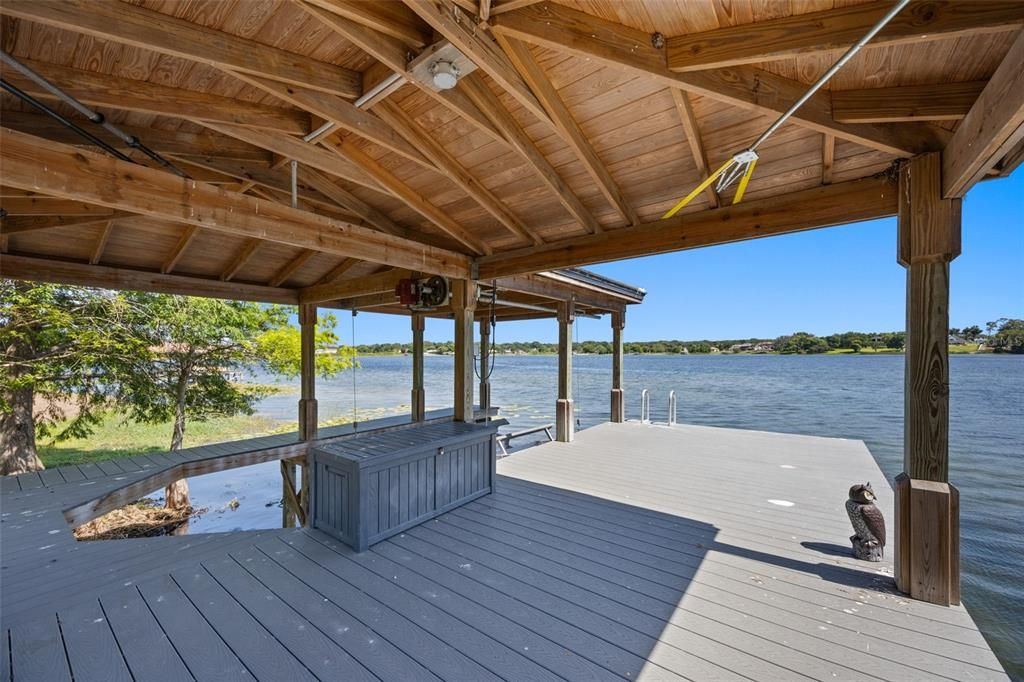 For Sale: $2,725,000 (7 beds, 4 baths, 4482 Square Feet)