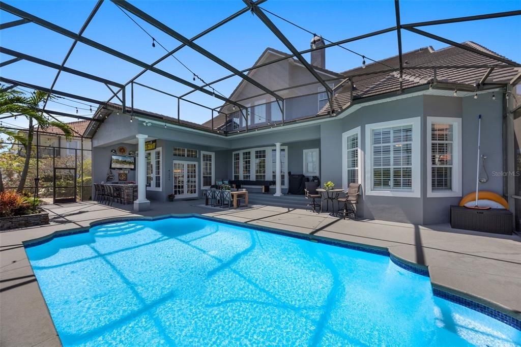 For Sale: $2,725,000 (7 beds, 4 baths, 4482 Square Feet)