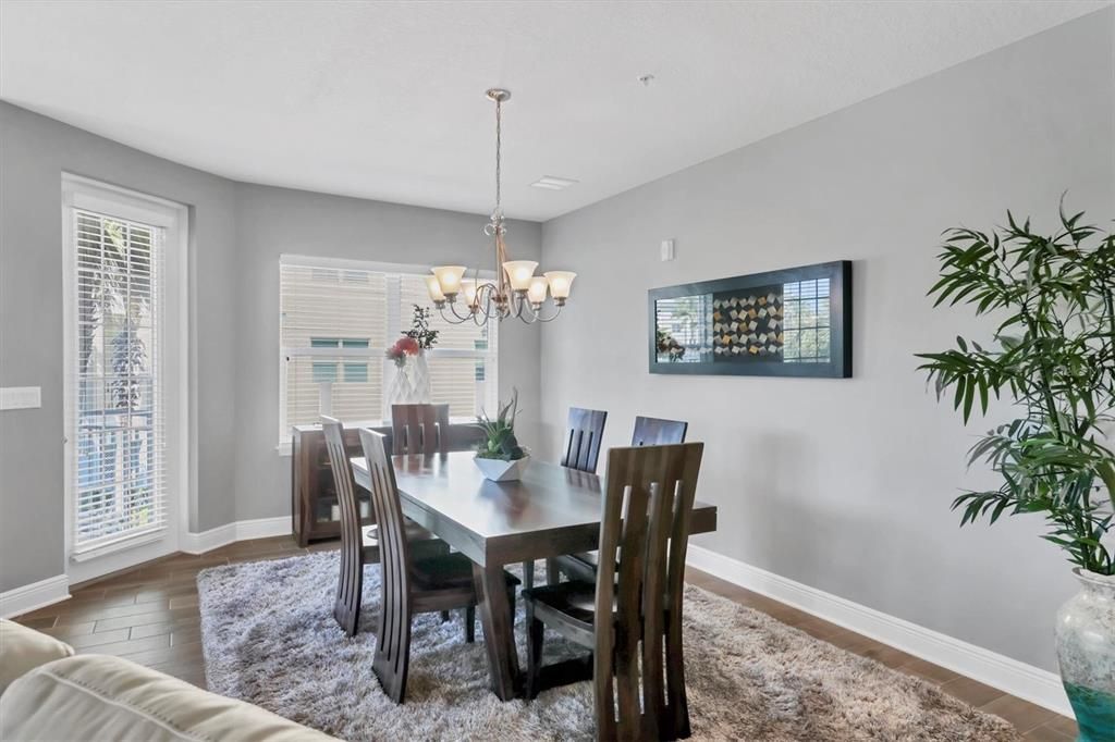 На продажу: $525,000 (3 спален, 2 ванн, 1854 Квадратных фут)