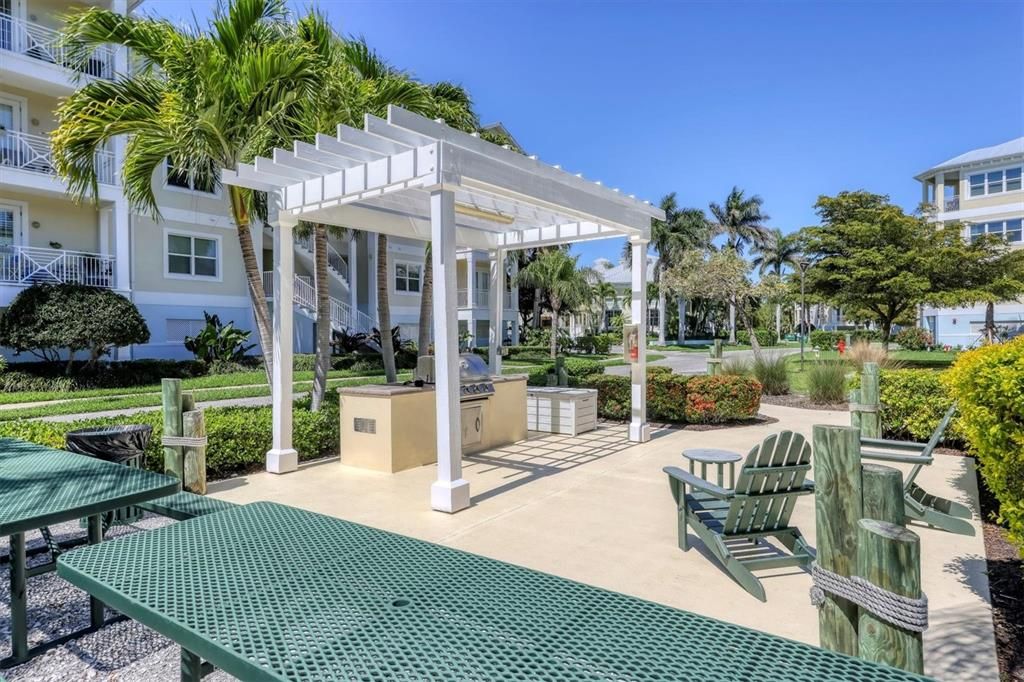 На продажу: $525,000 (3 спален, 2 ванн, 1854 Квадратных фут)