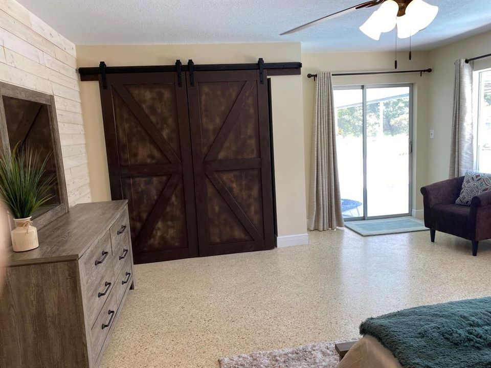 For Sale: $324,000 (3 beds, 1 baths, 1400 Square Feet)