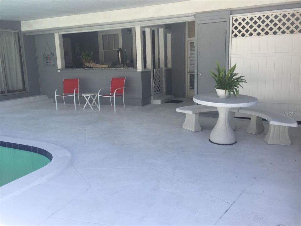 For Sale: $324,000 (3 beds, 1 baths, 1400 Square Feet)