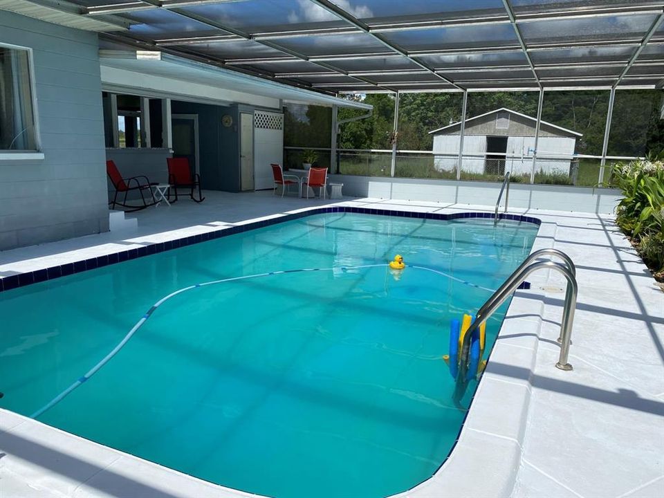 For Sale: $324,000 (3 beds, 1 baths, 1400 Square Feet)