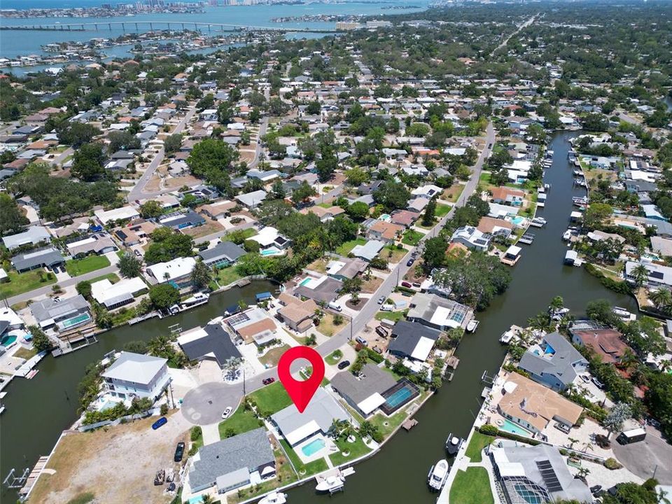 合同活跃: $985,000 (3 贝兹, 2 浴室, 1448 平方英尺)