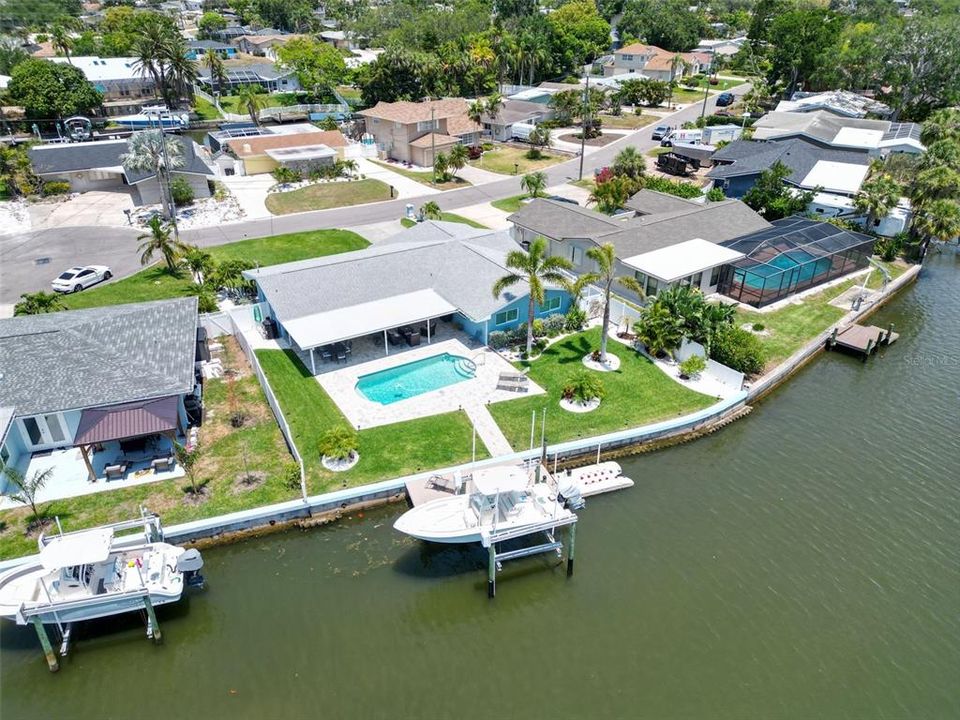 合同活跃: $985,000 (3 贝兹, 2 浴室, 1448 平方英尺)