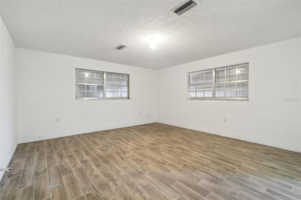 En Venta: $869,900 (0 camas, 0 baños, 2277 Pies cuadrados)