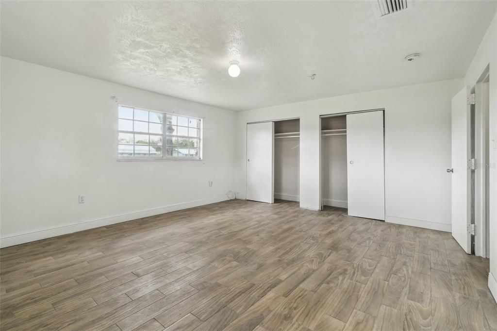 En Venta: $869,900 (0 camas, 0 baños, 2277 Pies cuadrados)