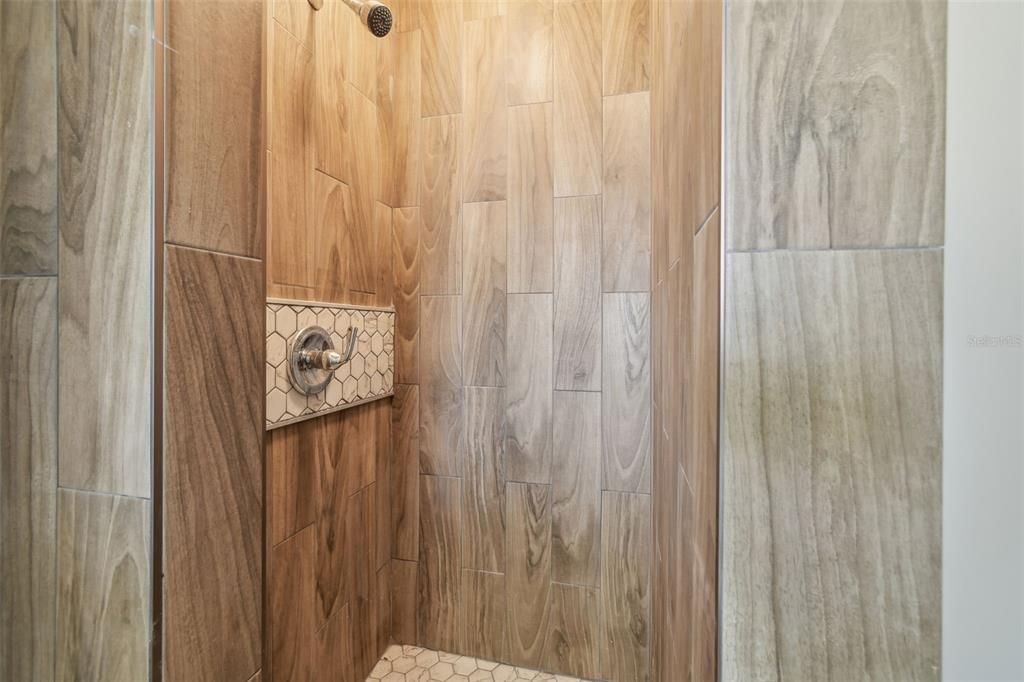 En Venta: $869,900 (0 camas, 0 baños, 2277 Pies cuadrados)