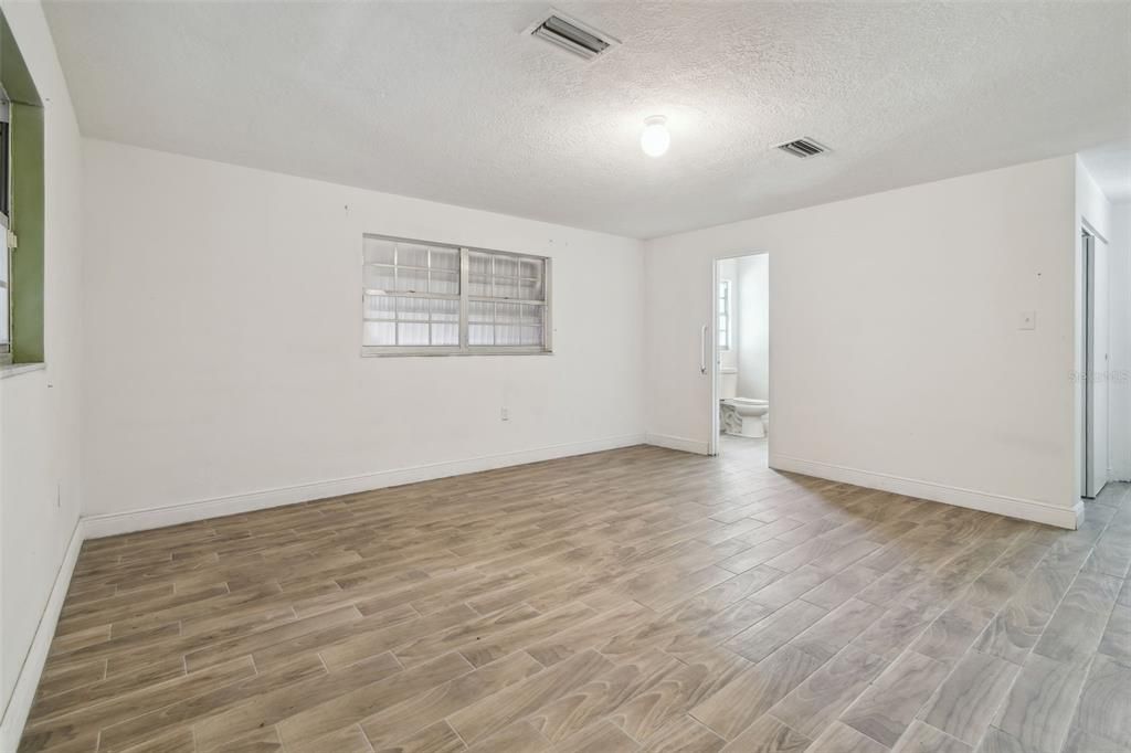 En Venta: $869,900 (0 camas, 0 baños, 2277 Pies cuadrados)