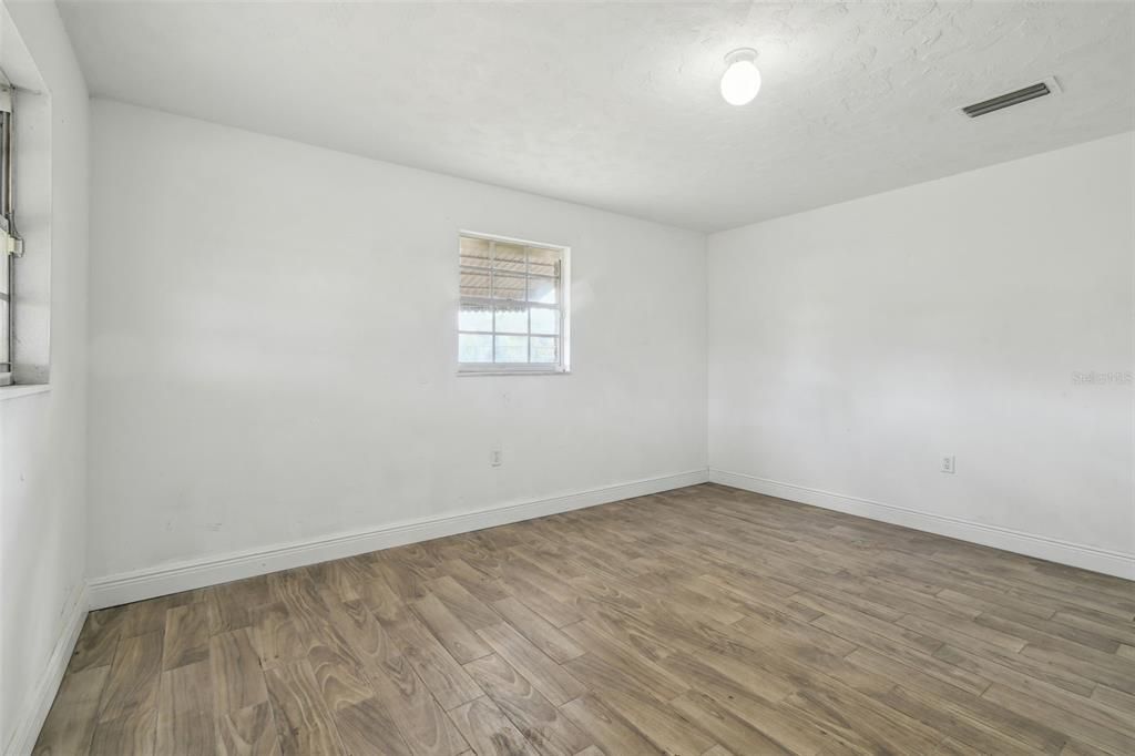 En Venta: $869,900 (0 camas, 0 baños, 2277 Pies cuadrados)