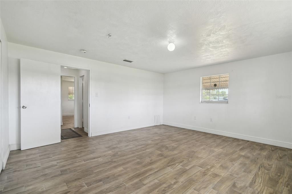 En Venta: $869,900 (0 camas, 0 baños, 2277 Pies cuadrados)