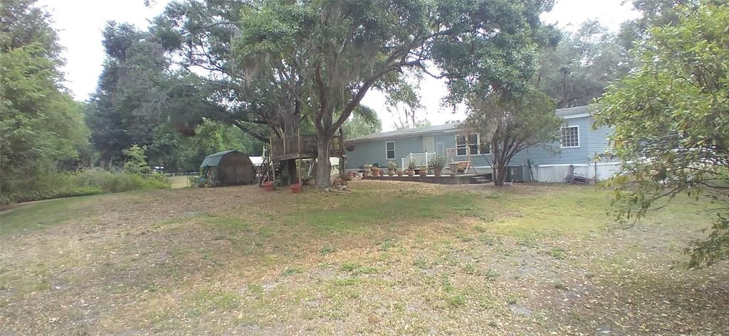 合同活跃: $313,000 (4 贝兹, 3 浴室, 2108 平方英尺)