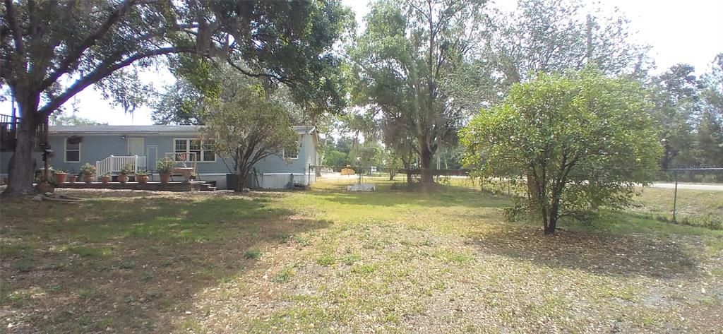 合同活跃: $313,000 (4 贝兹, 3 浴室, 2108 平方英尺)