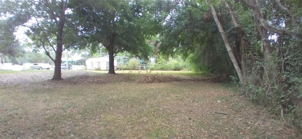 合同活跃: $313,000 (4 贝兹, 3 浴室, 2108 平方英尺)