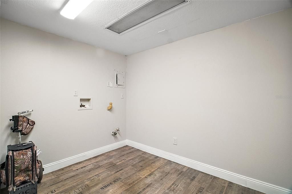 For Sale: $1,500,000 (0 beds, 0 baths, 8000 Square Feet)