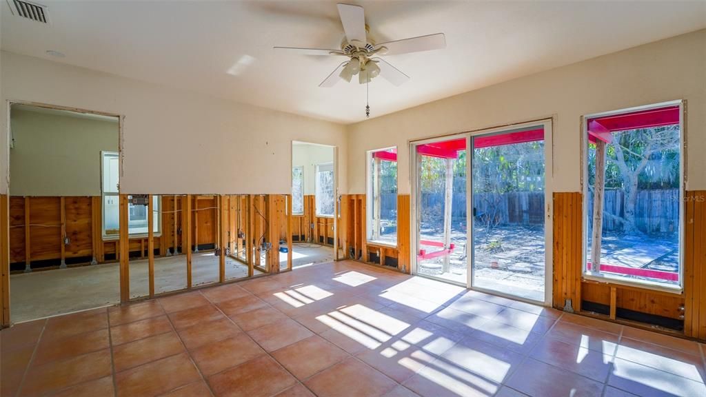 Active With Contract: $1,395,000 (0.20 acres)