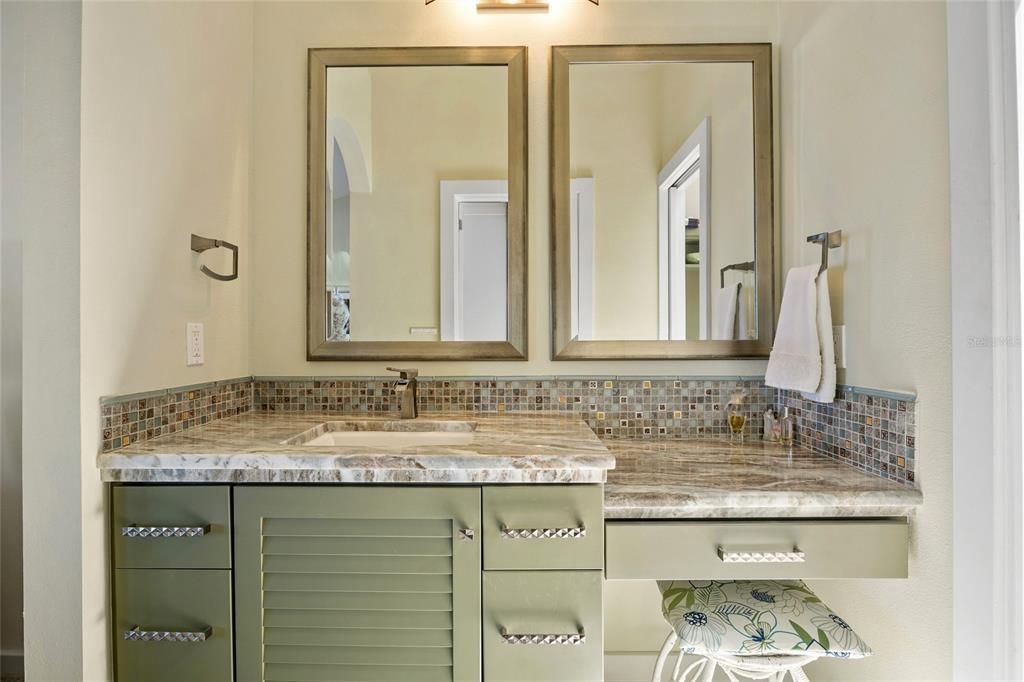 Active With Contract: $1,499,500 (3 beds, 3 baths, 2156 Square Feet)