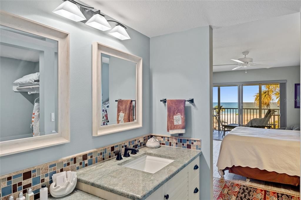 Active With Contract: $1,499,500 (3 beds, 3 baths, 2156 Square Feet)