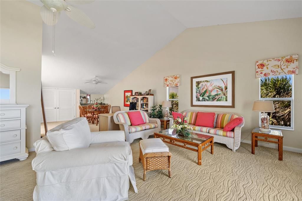 Active With Contract: $1,499,500 (3 beds, 3 baths, 2156 Square Feet)