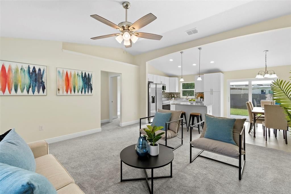 На продажу: $345,000 (3 спален, 2 ванн, 1500 Квадратных фут)