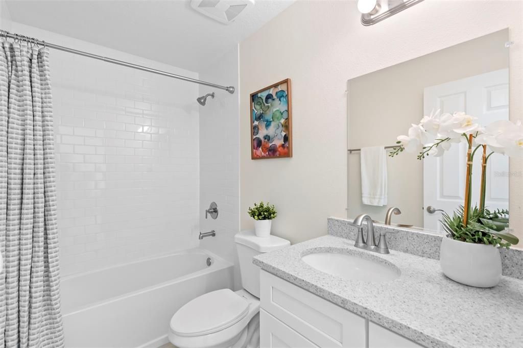 На продажу: $345,000 (3 спален, 2 ванн, 1500 Квадратных фут)