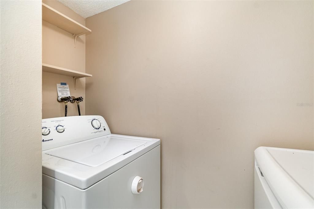 For Sale: $192,000 (2 beds, 2 baths, 1260 Square Feet)