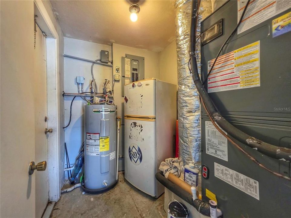 For Sale: $320,000 (0 beds, 0 baths, 1542 Square Feet)