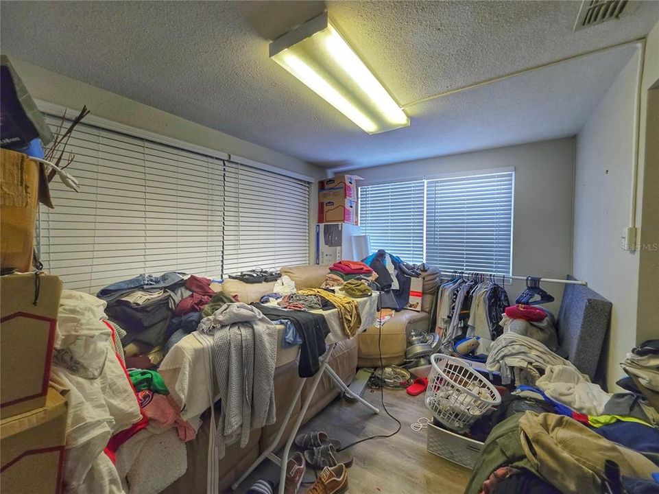 For Sale: $320,000 (0 beds, 0 baths, 1542 Square Feet)