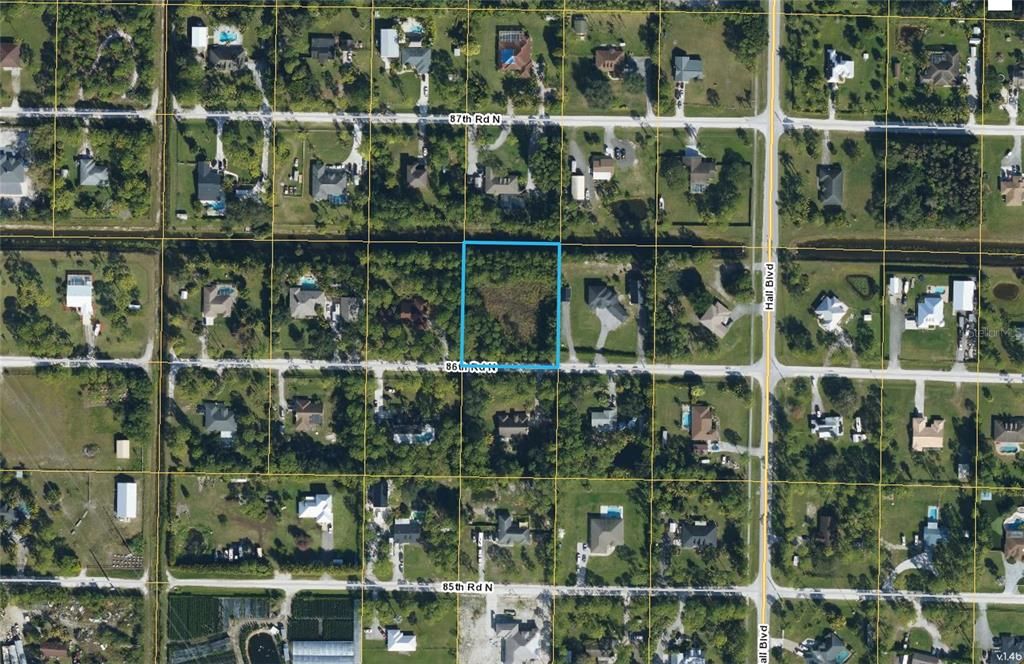 На продажу: $289,900 (1.29 acres)