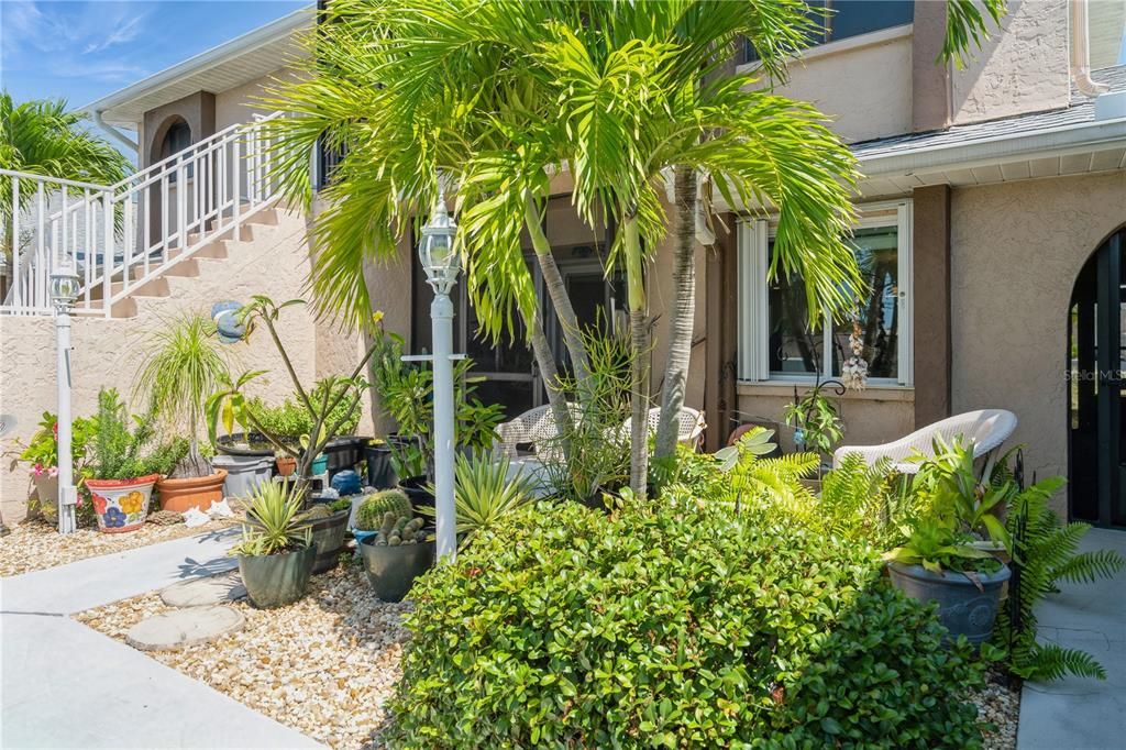 En Venta: $195,000 (2 camas, 2 baños, 896 Pies cuadrados)