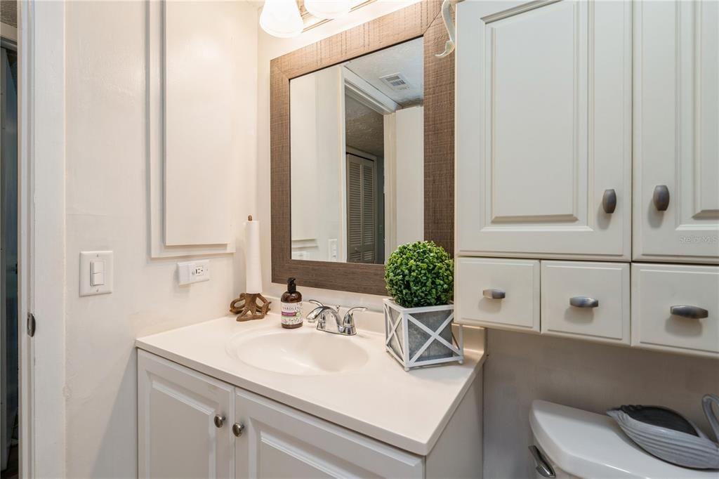 En Venta: $195,000 (2 camas, 2 baños, 896 Pies cuadrados)