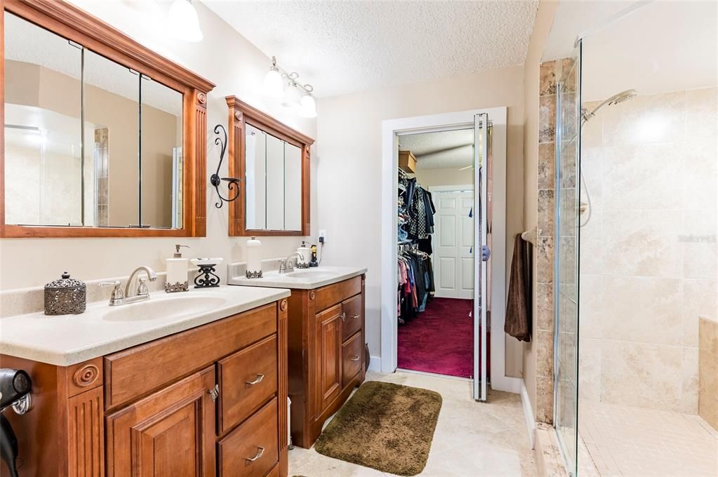 待售: $874,900 (5 贝兹, 3 浴室, 3792 平方英尺)