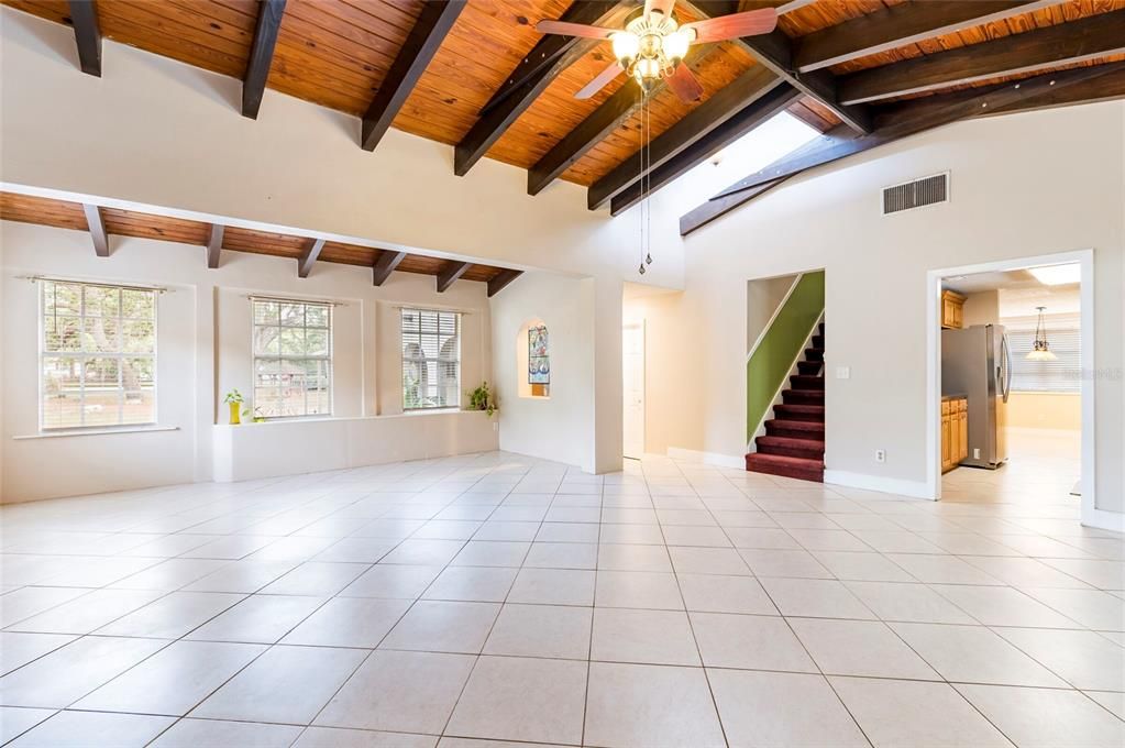 待售: $874,900 (5 贝兹, 3 浴室, 3792 平方英尺)