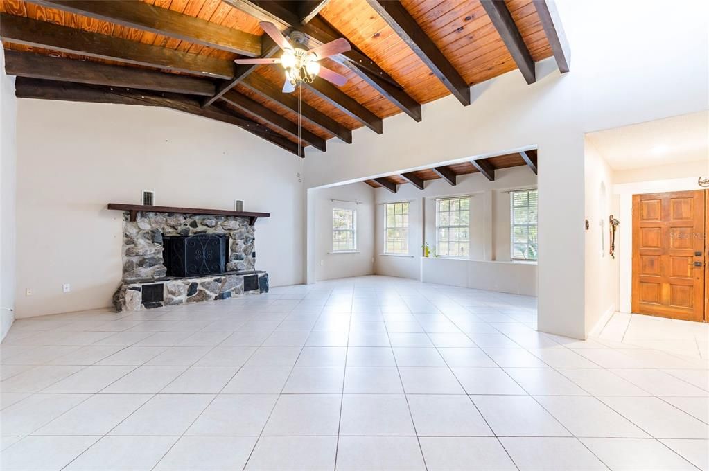 待售: $874,900 (5 贝兹, 3 浴室, 3792 平方英尺)