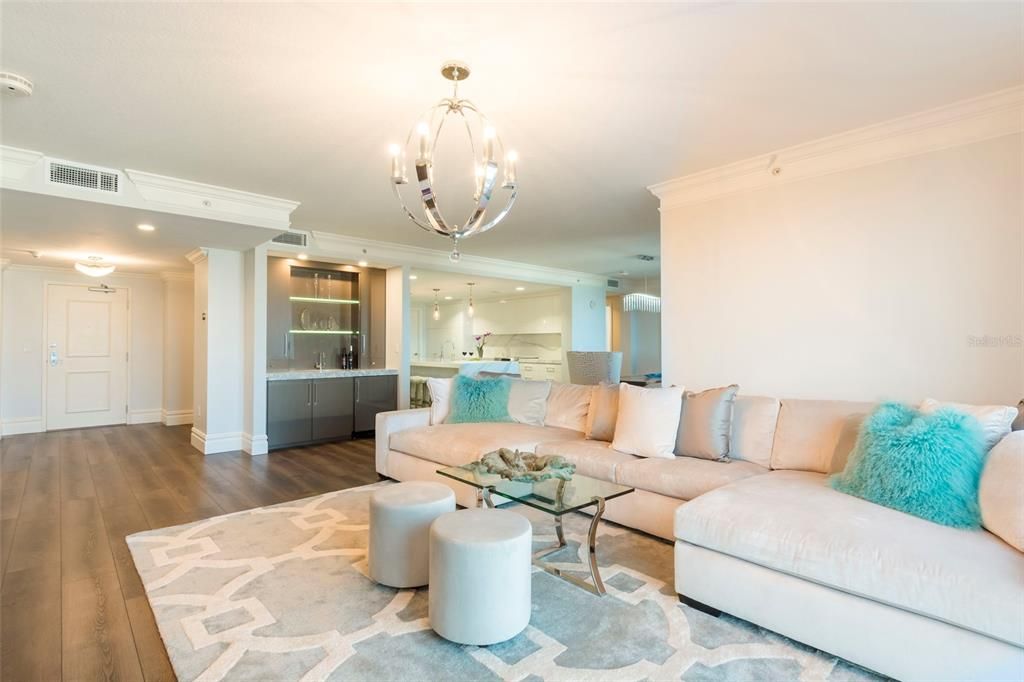 En Renta: $20,000 (3 camas, 3 baños, 2705 Pies cuadrados)