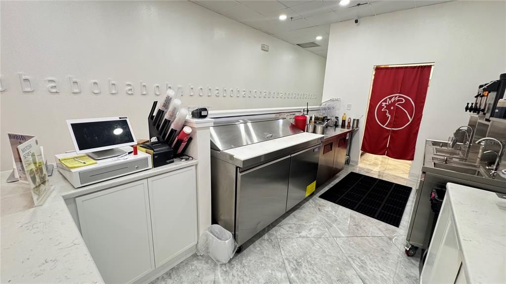 待售: $65,000 (0 贝兹, 0 浴室, 900 平方英尺)