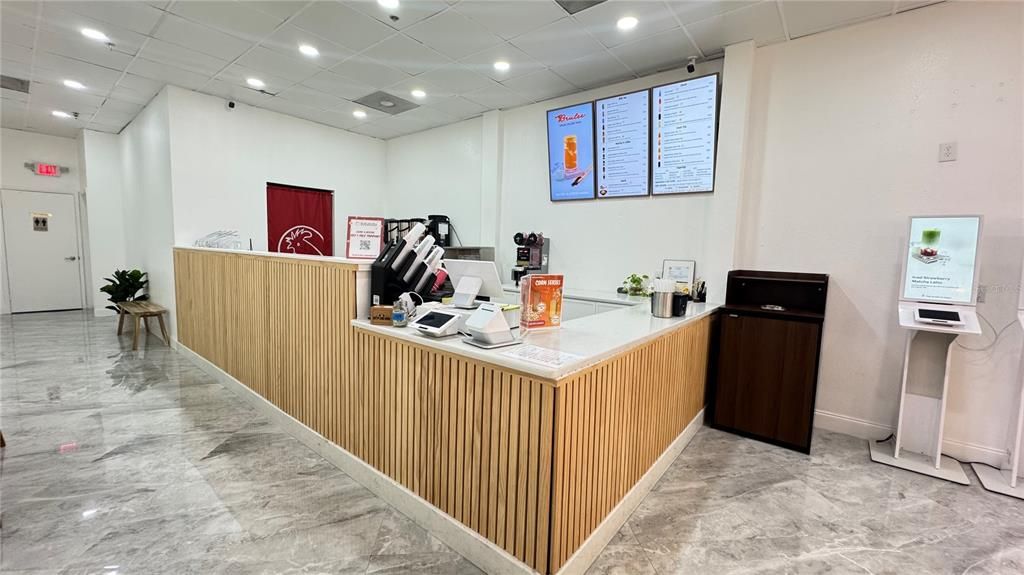 待售: $65,000 (0 贝兹, 0 浴室, 900 平方英尺)