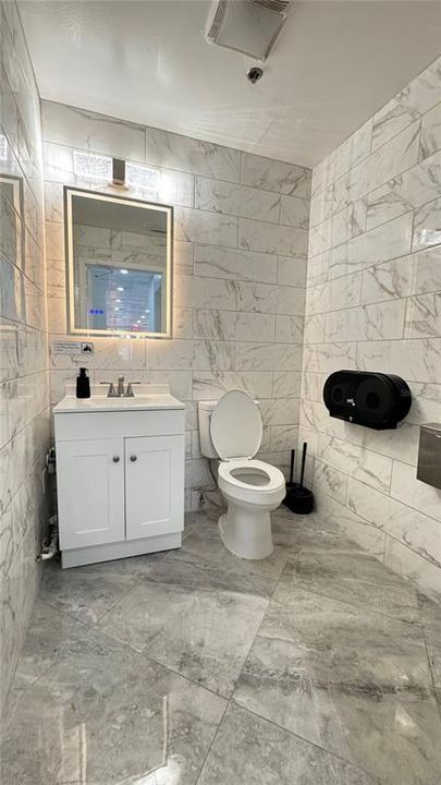 待售: $65,000 (0 贝兹, 0 浴室, 900 平方英尺)