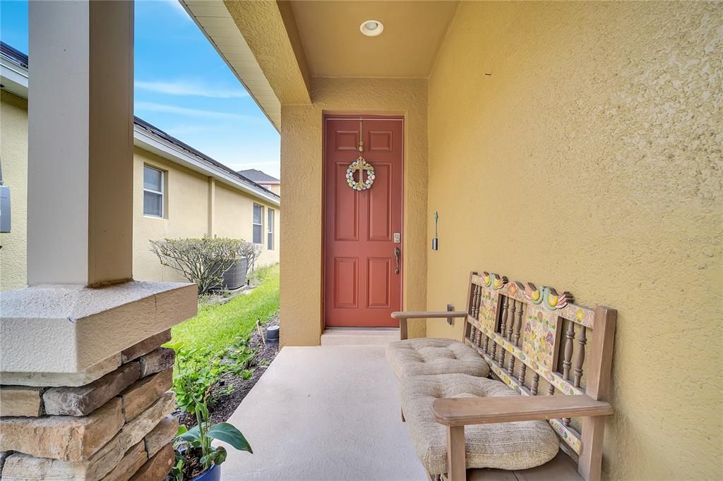 Activo con contrato: $475,000 (3 camas, 2 baños, 1650 Pies cuadrados)