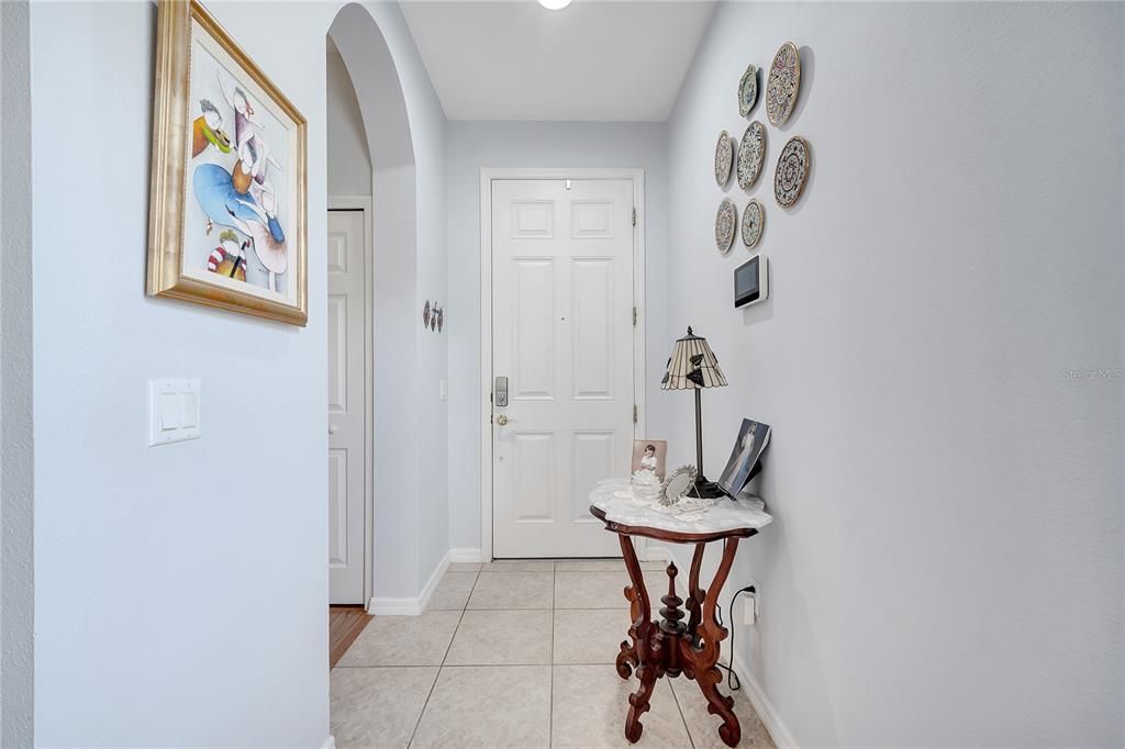 Activo con contrato: $475,000 (3 camas, 2 baños, 1650 Pies cuadrados)