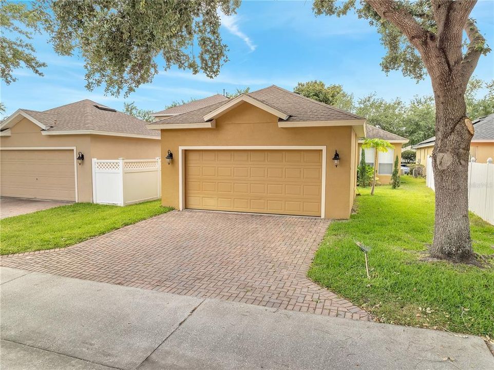 Activo con contrato: $475,000 (3 camas, 2 baños, 1650 Pies cuadrados)