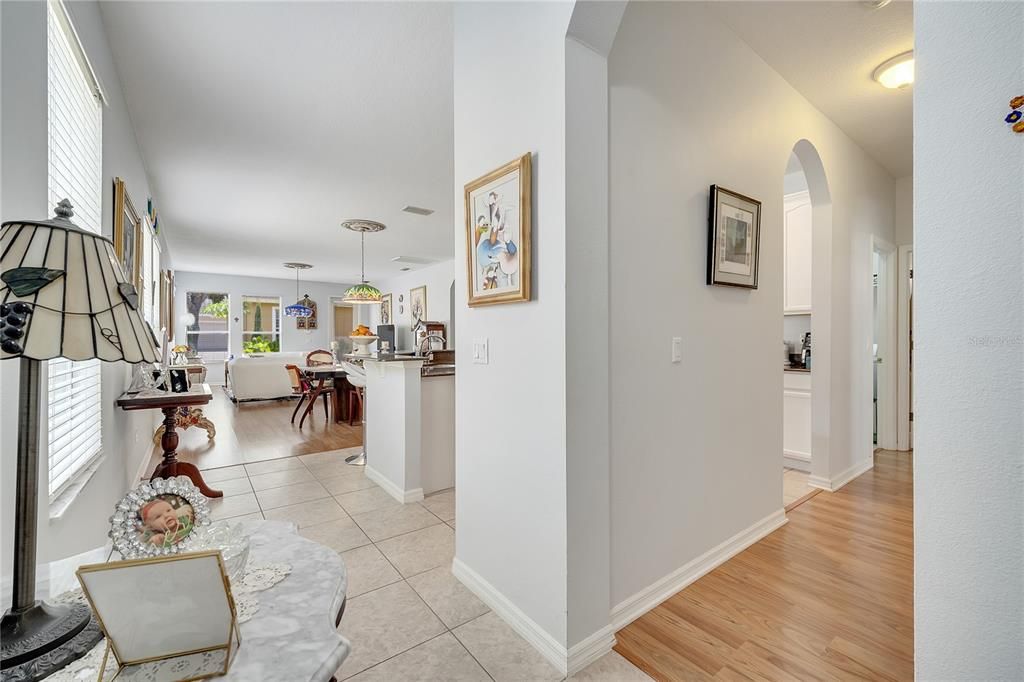 Activo con contrato: $475,000 (3 camas, 2 baños, 1650 Pies cuadrados)