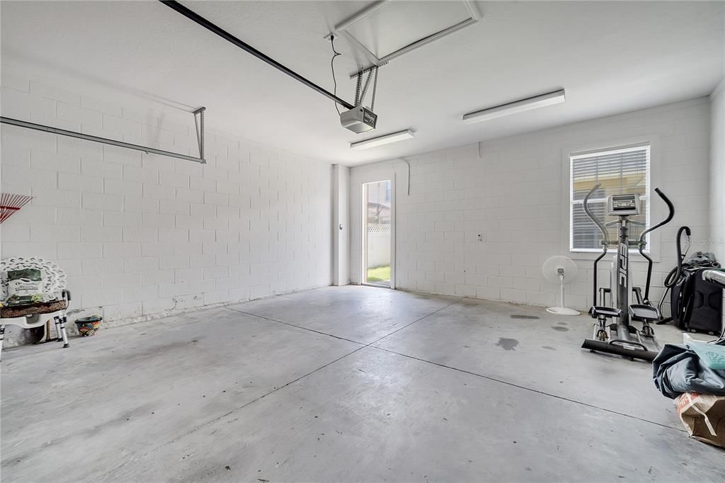 Activo con contrato: $475,000 (3 camas, 2 baños, 1650 Pies cuadrados)