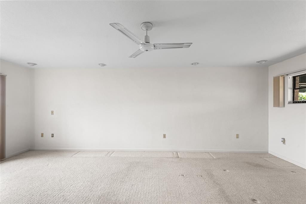 For Sale: $774,000 (4 beds, 3 baths, 3269 Square Feet)