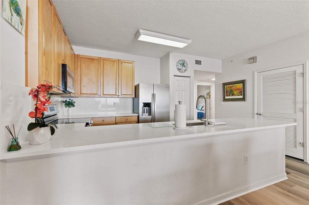 Active With Contract: $659,000 (3 beds, 2 baths, 1640 Square Feet)