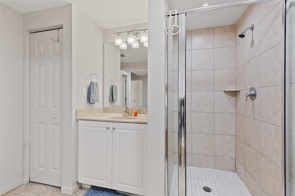 Active With Contract: $659,000 (3 beds, 2 baths, 1640 Square Feet)