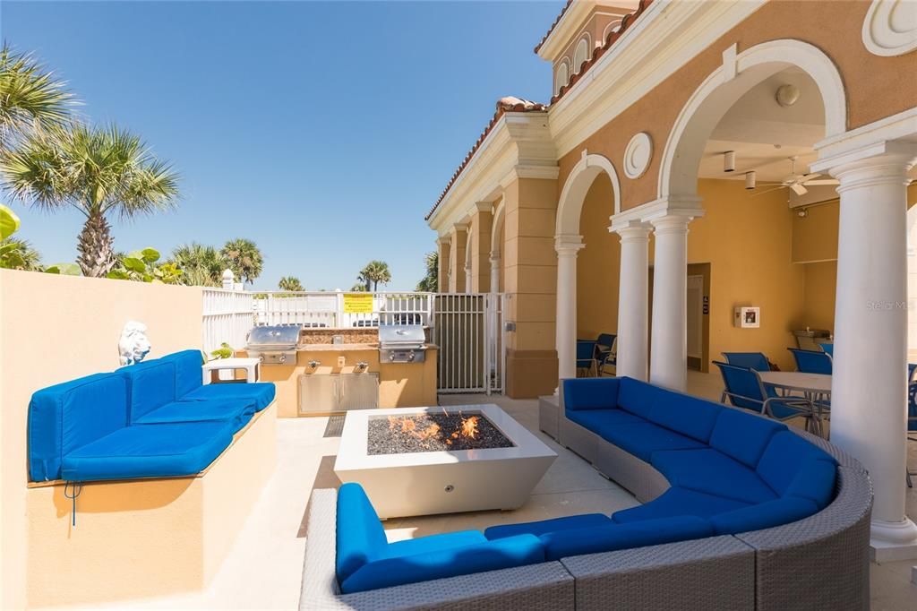 Active With Contract: $659,000 (3 beds, 2 baths, 1640 Square Feet)